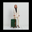 Kép Sada cestovních kufrů SUITSUIT® Fab Seventies Classic Beetle Green - zelená