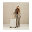 Kép Plastový kufr SUITSUIT® Fusion White Swan M - bílá - 60 L